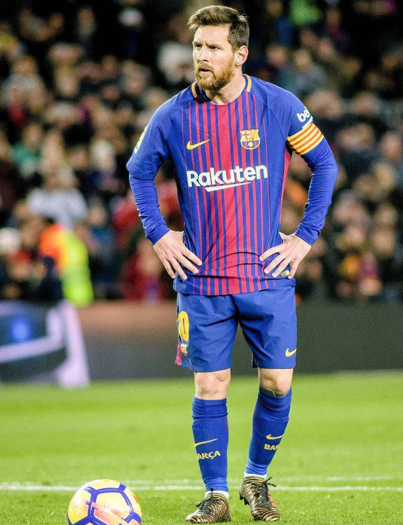 九游app-包含梅西对阵曼联展开拉锯大战，最终险胜对手！的词条