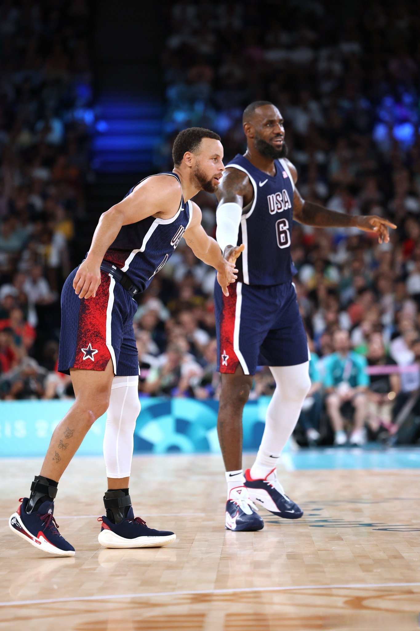 九游app-战术调整首场状态出色，塞尔维亚队观众沸腾！，詹姆斯重返赛场赢得满堂喝彩的简单介绍