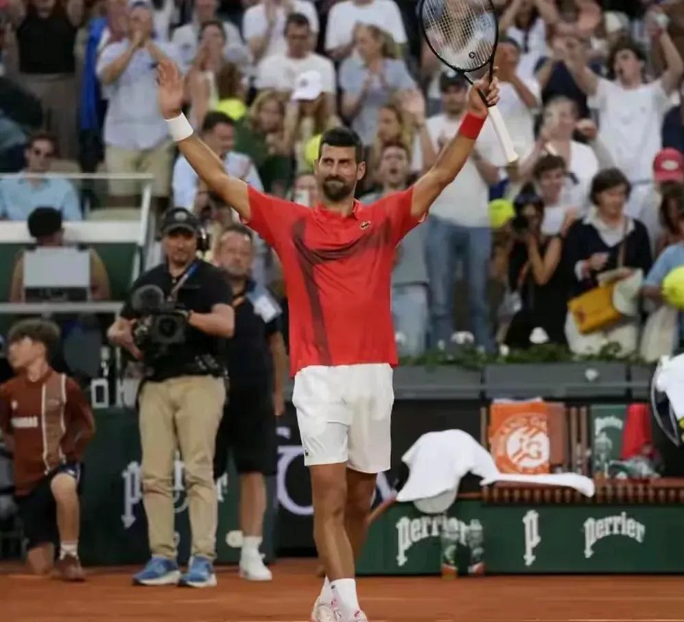 九游游戏中心-巴黎圣日耳曼引发争议！，德约科维奇官方宣布夺冠新规气势如虹延续的简单介绍