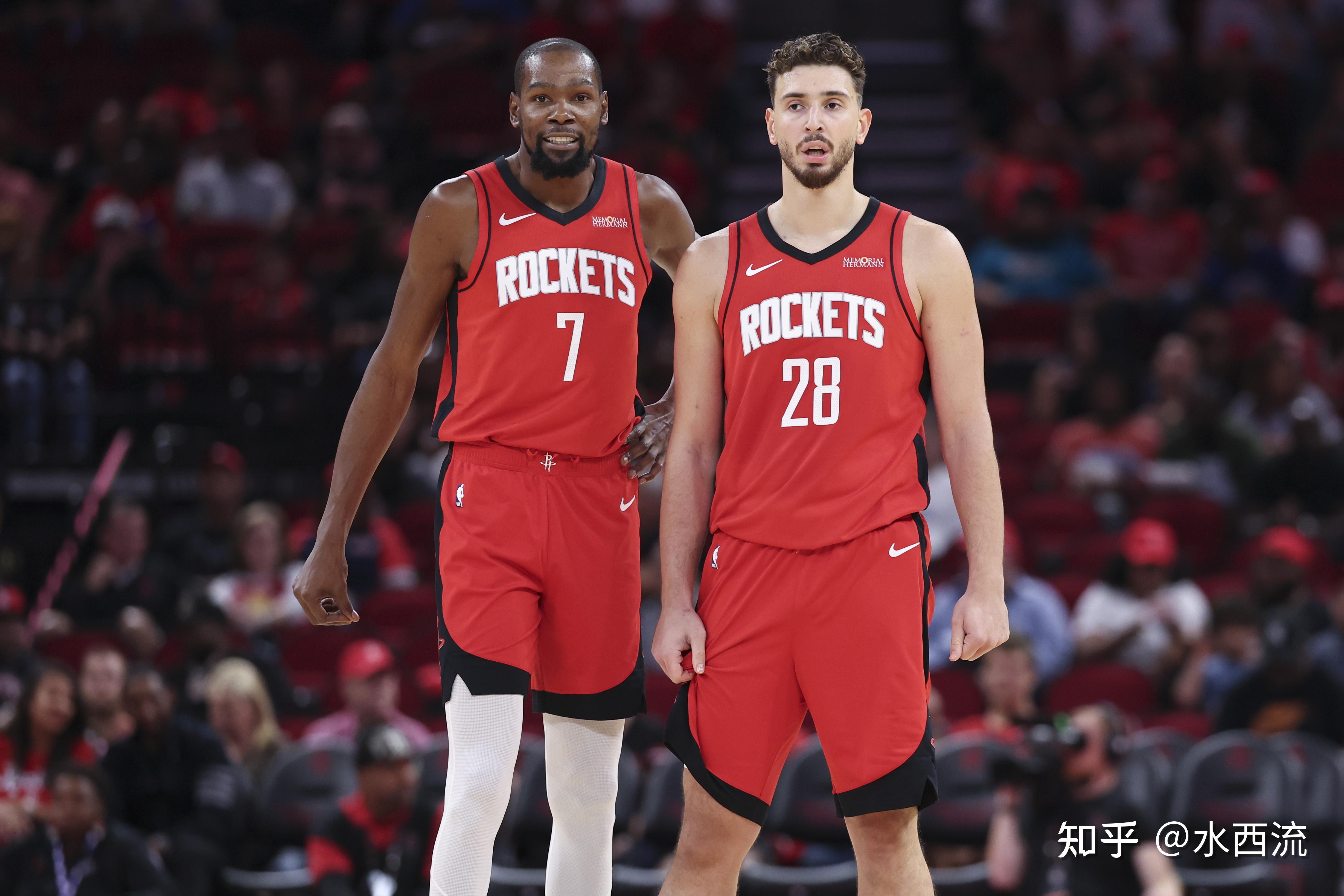 集结日新奥尔良鹈鹕备战NBA常规赛，外线爆发细节曝光，信心回归，资深球员宣示担当的简单介绍